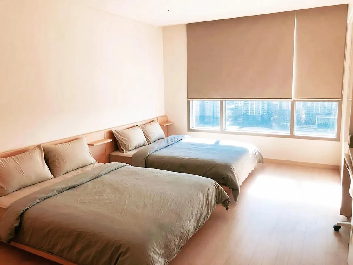 אינצ'ון The November Stay In Honestar 2*,  קוריאה הדרומית