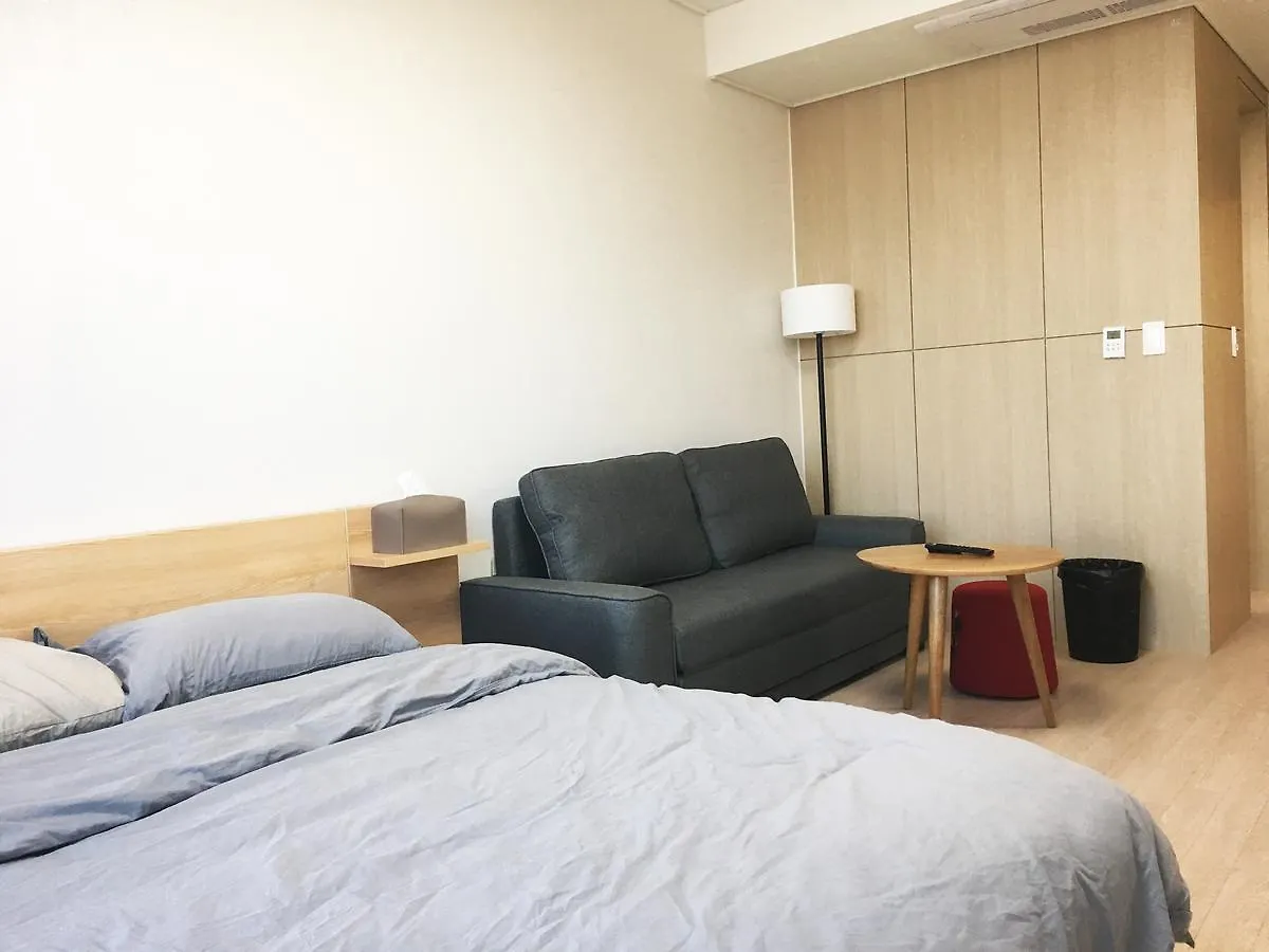 The November Stay In Honestar Incheon Aparthotel